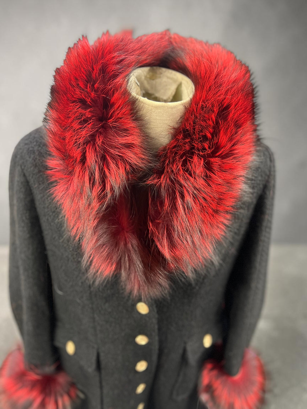 Cappotto Oltre in Lana con Pelliccia di Volpe Rossa — Taglia 50